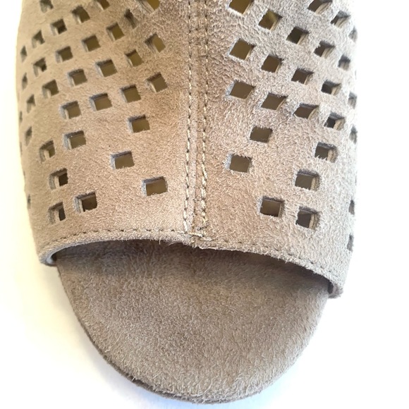 Diane Von Furstenberg Lyon Slingback Suede Sandal - Picture 10 of 16